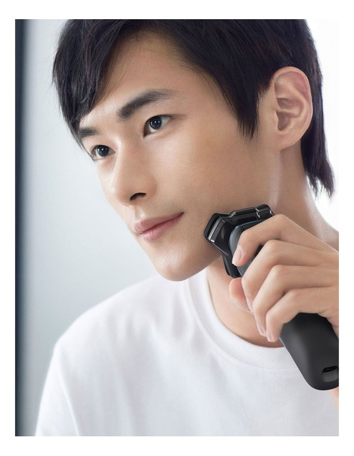 Shaver Series 5000 SkinIQ in Ocean Blue S5880/20