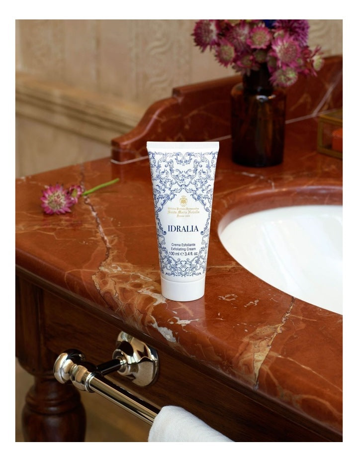 Idralia Exfoliating Cream 100ml