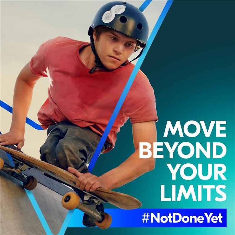 Rexona Men Advanced Antiperspirant Aerosol Invisible Dry Black & White 220ml