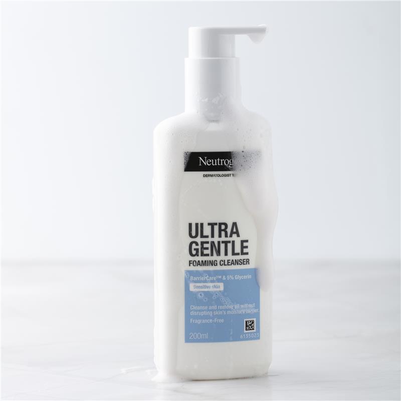 Neutrogena Ultra Gentle Foaming Cleanser 200ml - GimmeNow