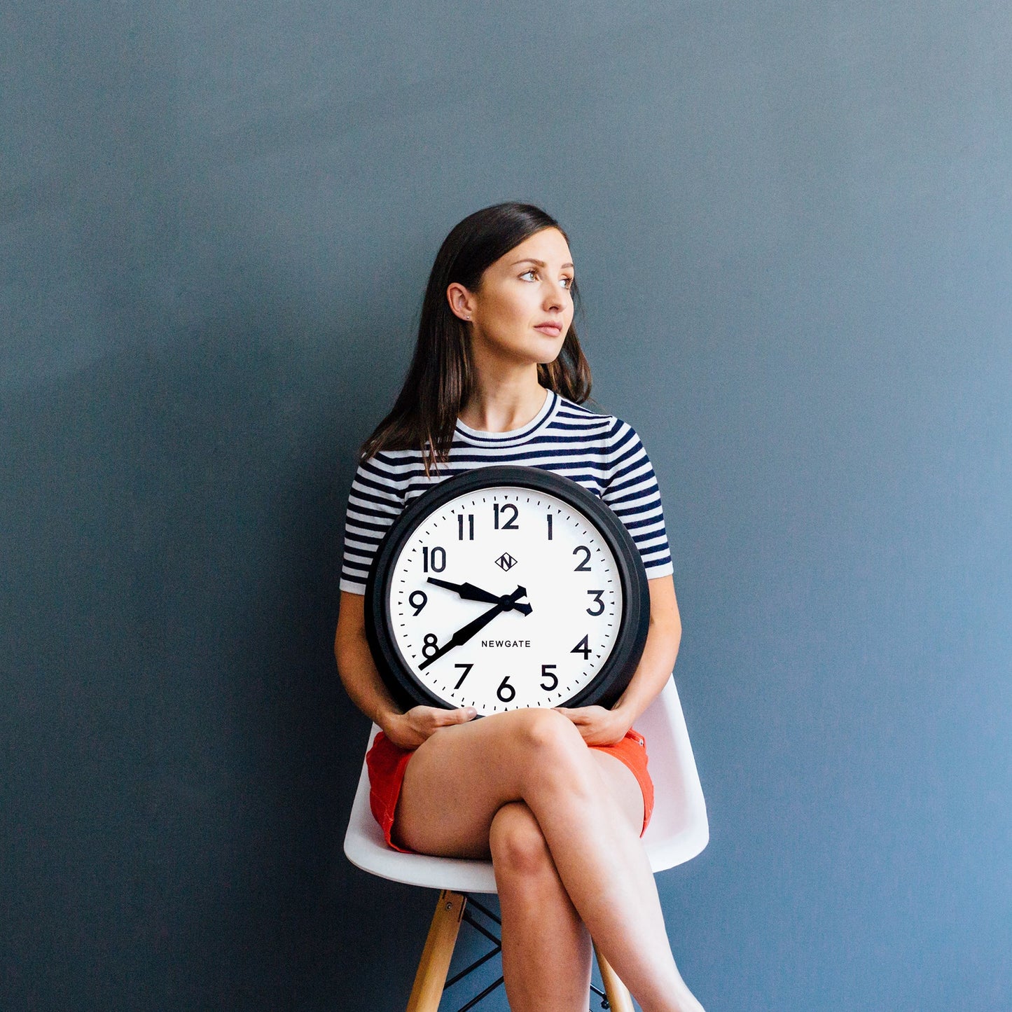 50S Electric Clock Black