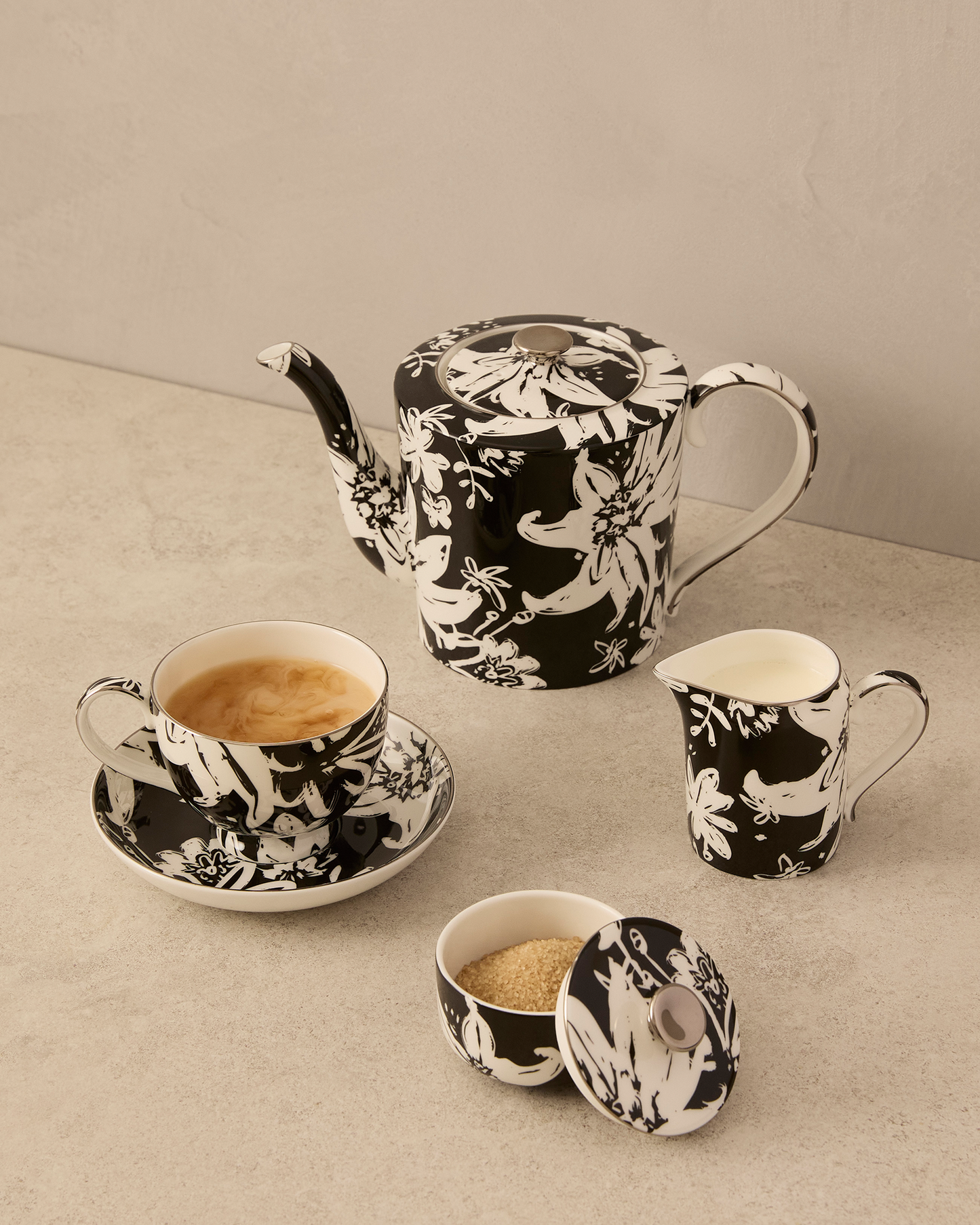 Floral Pop Pretty Mug Black