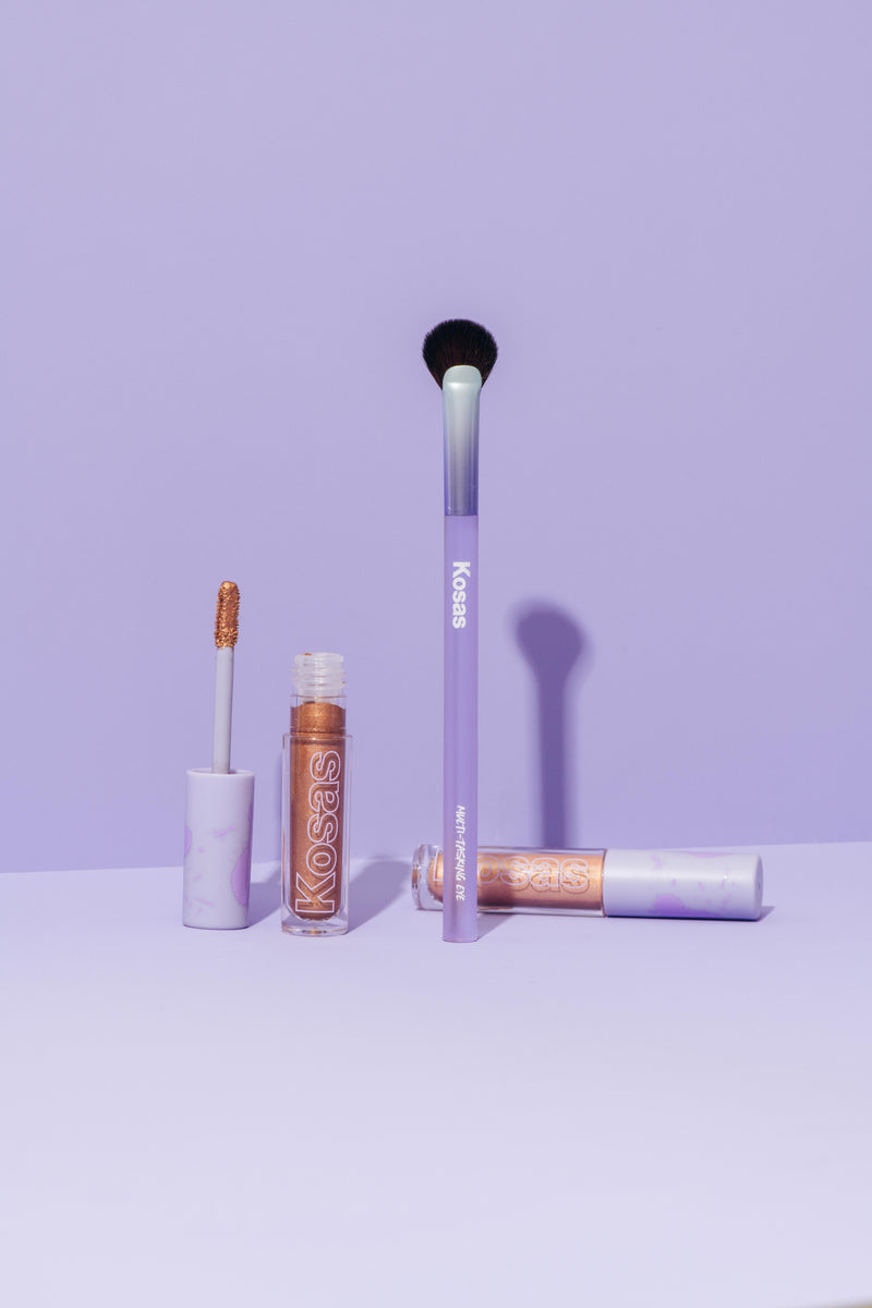 Multitasking Eye Brush