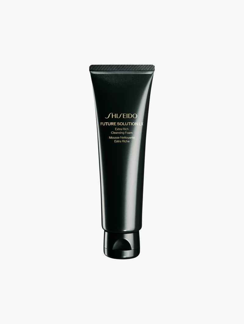 Future Solution Extra Rich Cleansing Foam