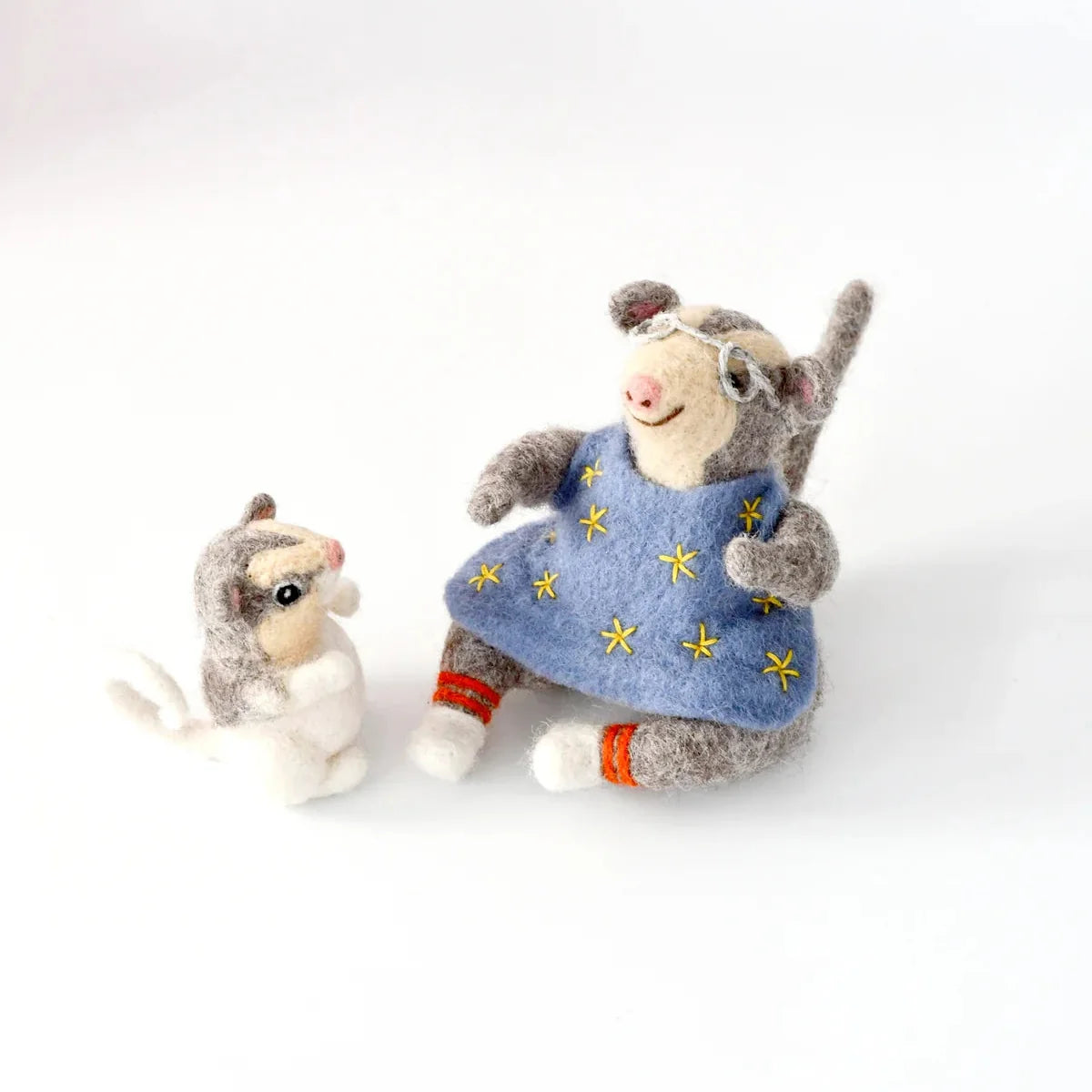 Tara Treasures Possum Magic Grandma Poss and Hush Felt Toy Playset 2pcs Pretend & Imaginative Play Felt Animals Australian Authors Classic Story 3yrs+