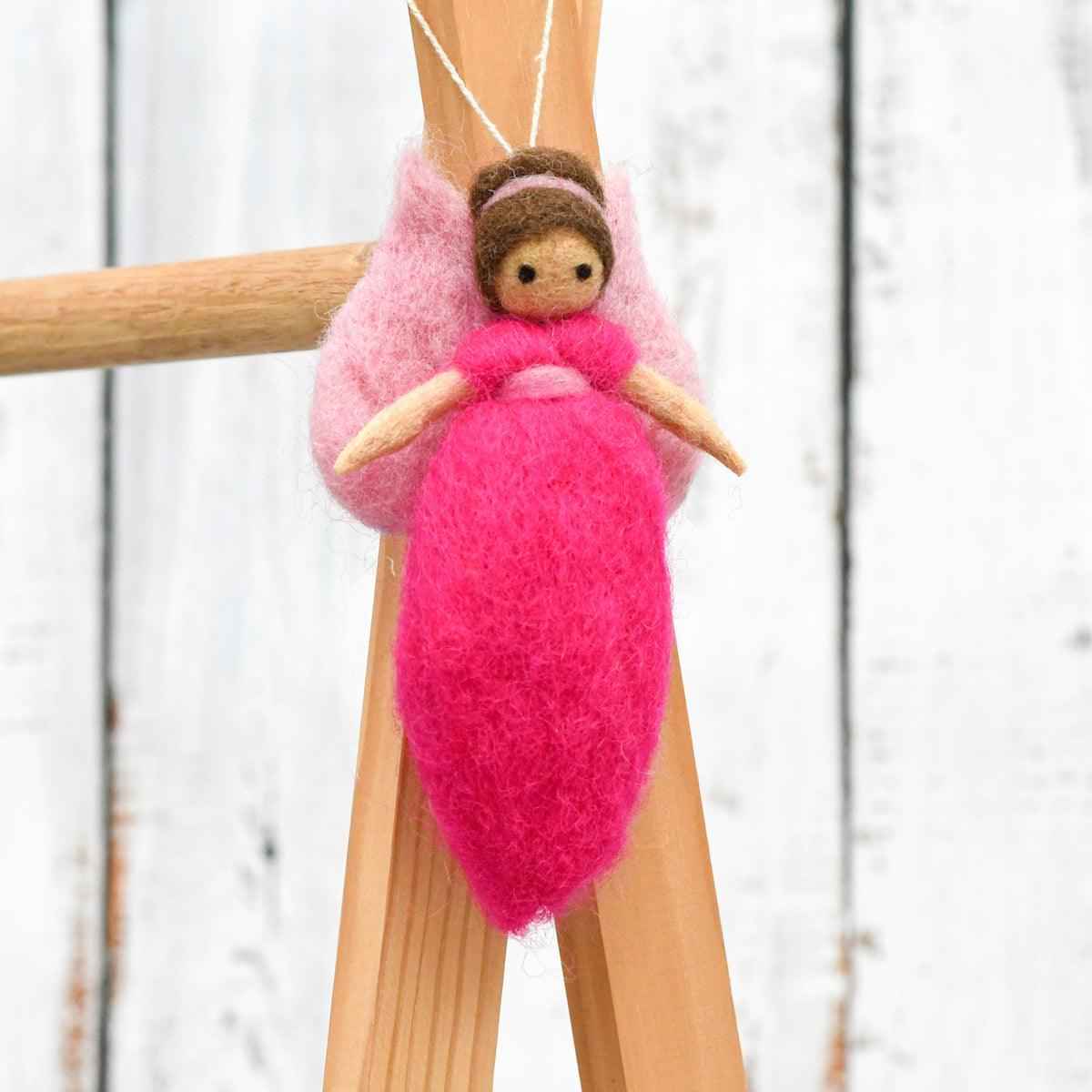 Tara Treasures Felt Fairy Bright Pink Dress Pretend & Imaginative Play Toys Felt Figure Fairy Unicorn and Castle Theme 3yrs+