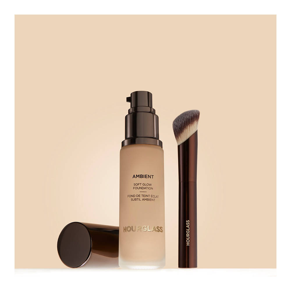 Ambient Soft Glow Foundation Brush