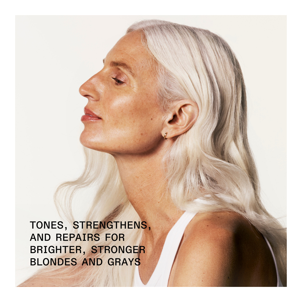 No.4P Blonde Enhancer™ Toning Shampoo - 250ml