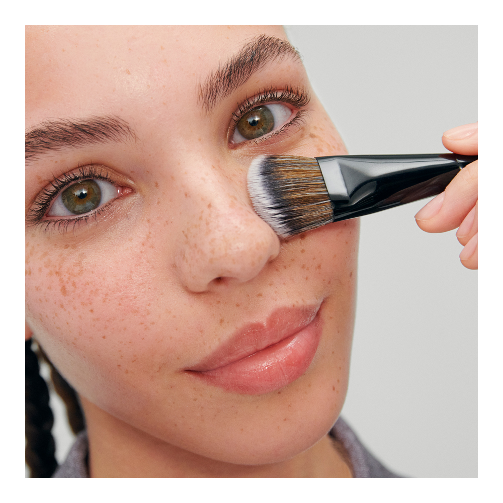 Pro Foundation Brush #47