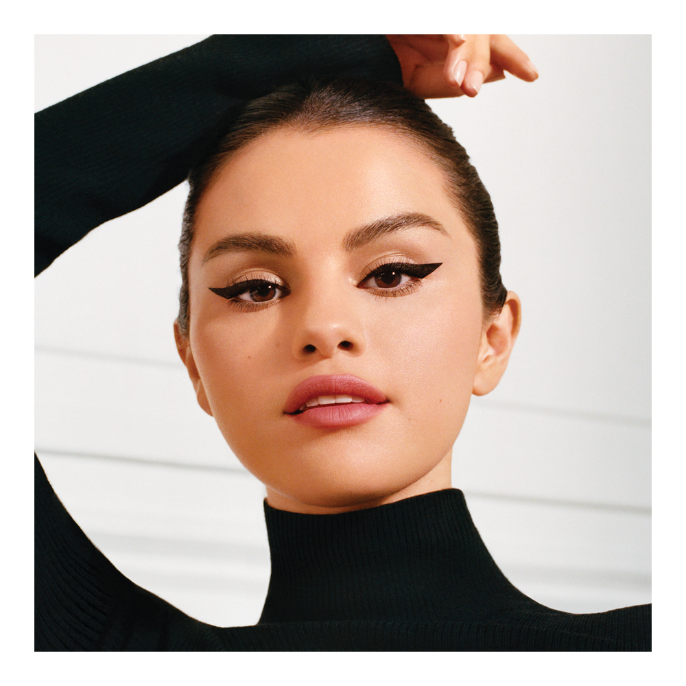 Perfect Strokes Matte Liquid Eye Liner - Black