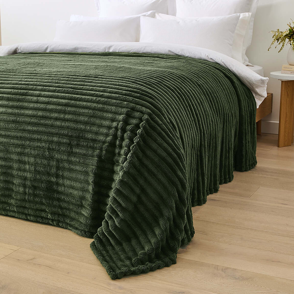 Plush Ribbed Blanket - Double/Queen Bed, Forest