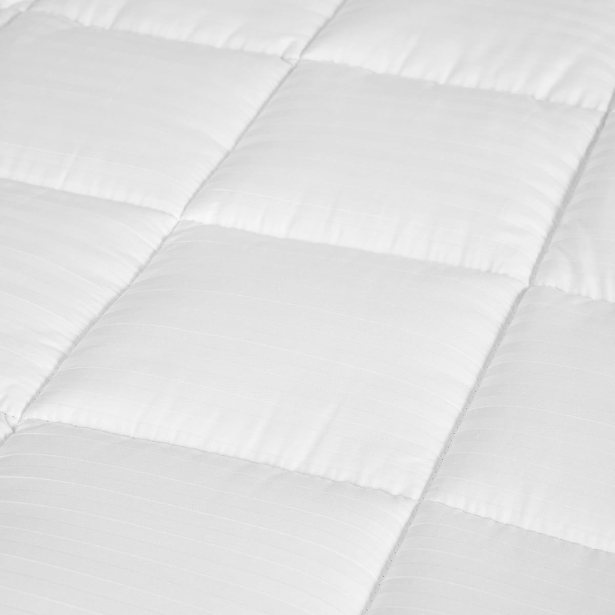 High Loft Mattress Topper - Queen Bed, White
