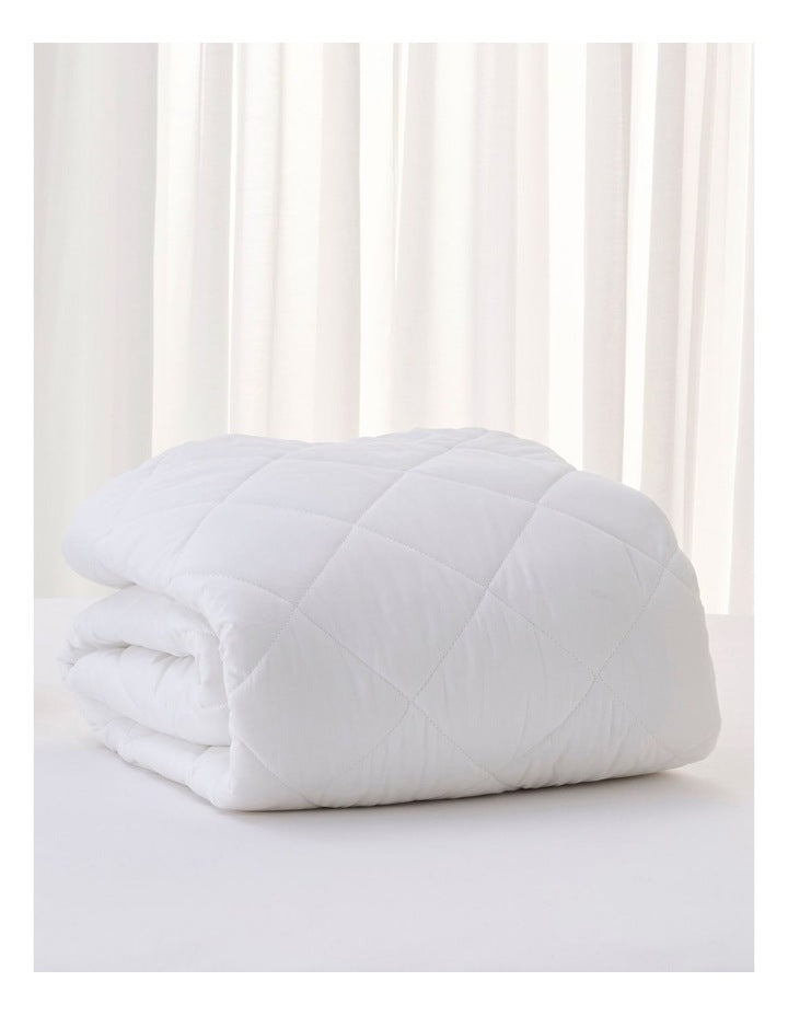Allergy Sensitive Mattress Protector in White
