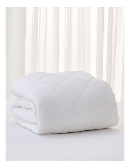 Allergy Sensitive Mattress Protector in White