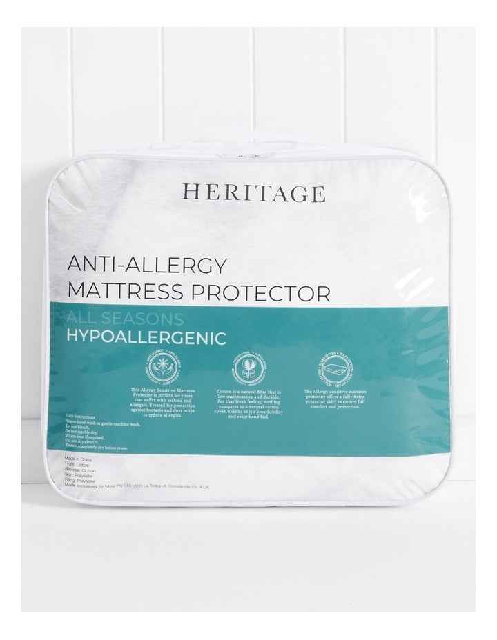 Allergy Sensitive Mattress Protector in White