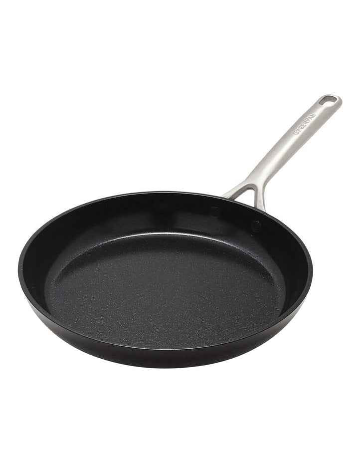 GP5 Frypan 24cm in Black PFAS-free ceramic non-stick