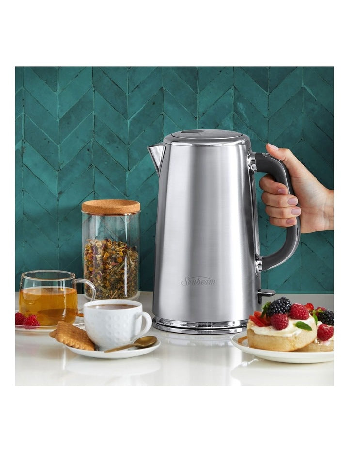 Arise Collection 1.7L Kettle KEM5007SS in Silver