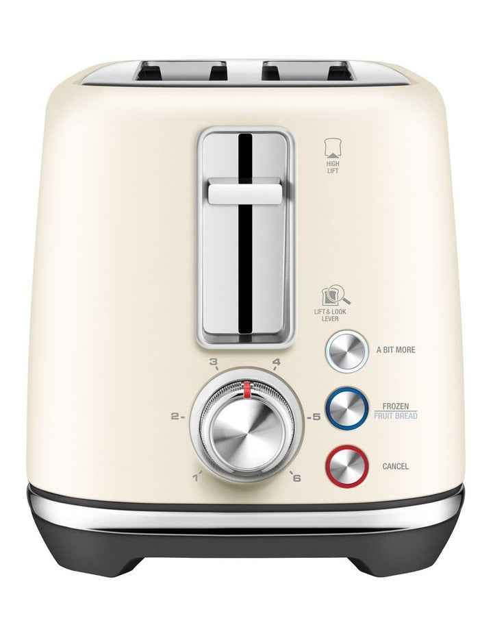 The Brunch Set Toaster & Kettle in Cream LKT822CRM2IAN1