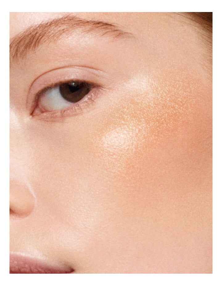 Soleil De Feu Glow Highlighter