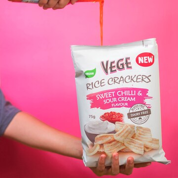 Vege Chips Rice Crackers Sweet Chilli & Sour Cream 75g