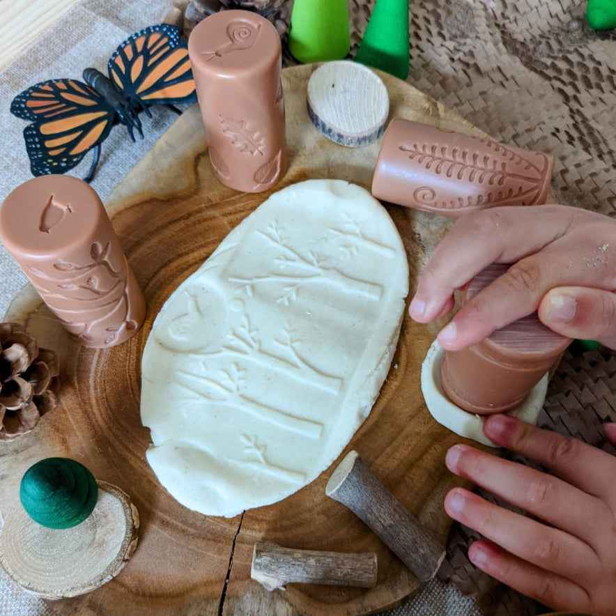 Yellow Door Let's Roll Habitat Rolling Pin Forest Friends Playdough Sand Sensory Toys Developmental Toys for Toddlers Gifts Idea 2yrs+