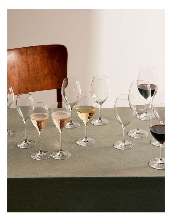 Everyday The Complete Collection Wine Glass in Clear