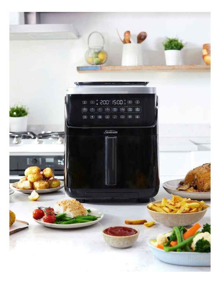 SteamFry Air Fryer + Steam 7L AFP4600BK in Black