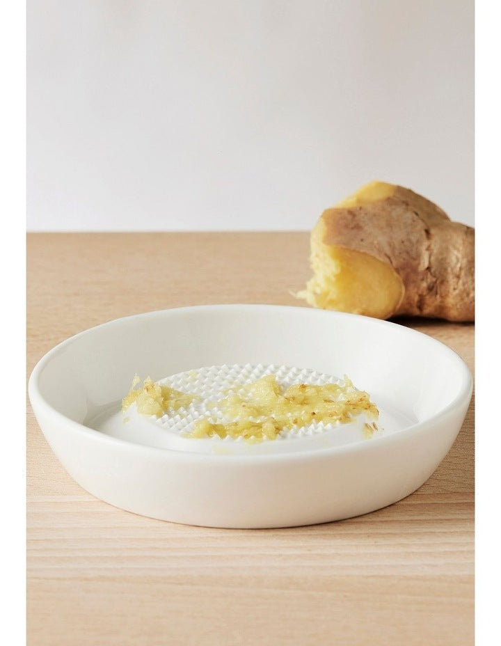 White Basics Ginger/Garlic Grater Gift Boxed  9cm in White
