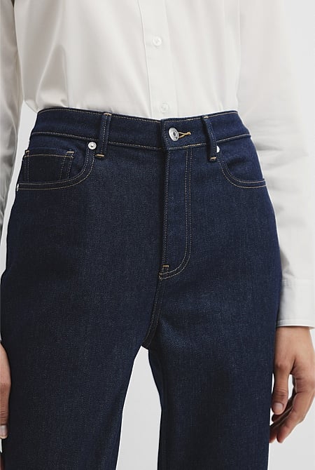 High Rise Slim Jean