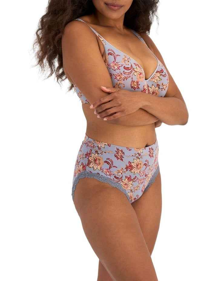 There Lace Full Brief in Bordeaux
