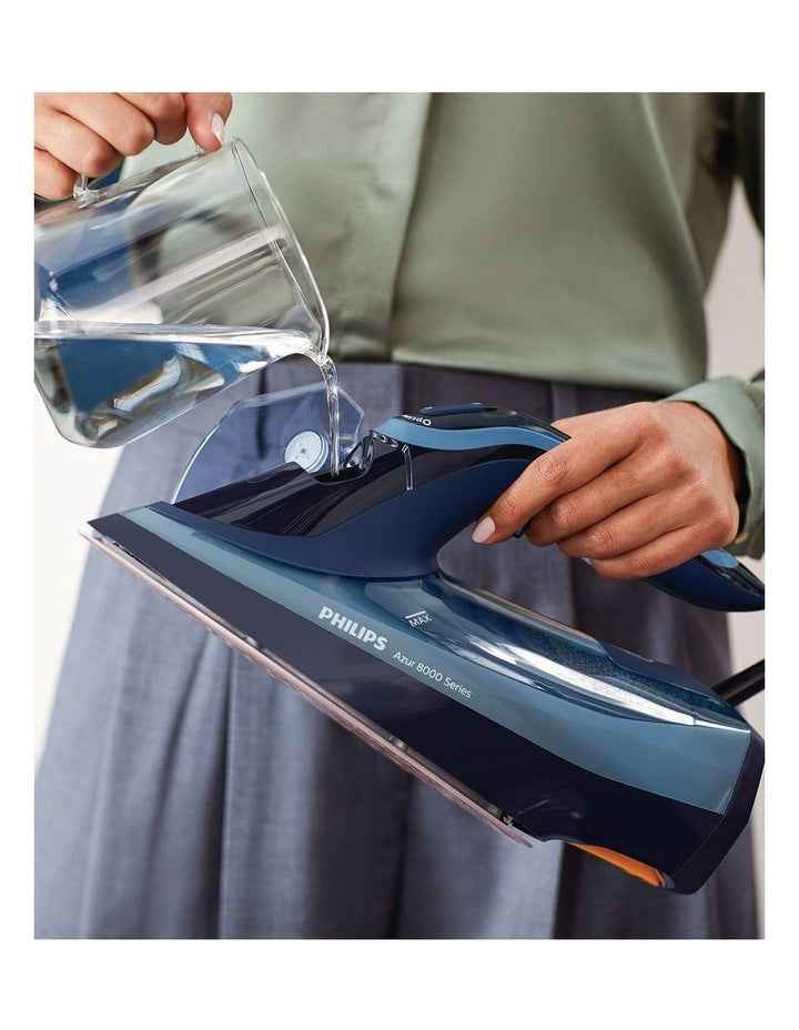 800 Series Steam Iron in Blue DST8020/20