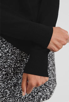 Verified Australian Merino Wool V-Neck Knit