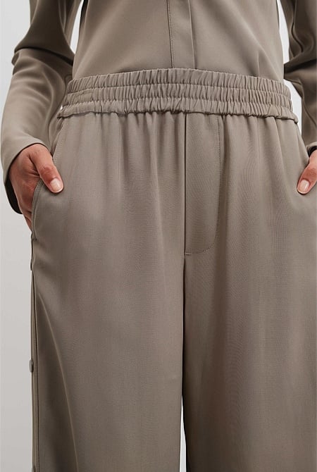 Side Snap Pant