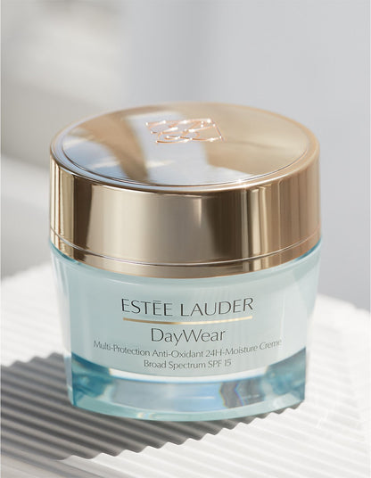 DayWear Plus Multi-Protection Creme SPF 15