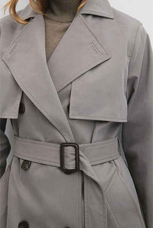 Lightweight Trench