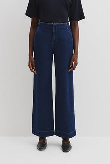 High Rise Long Leg Jean