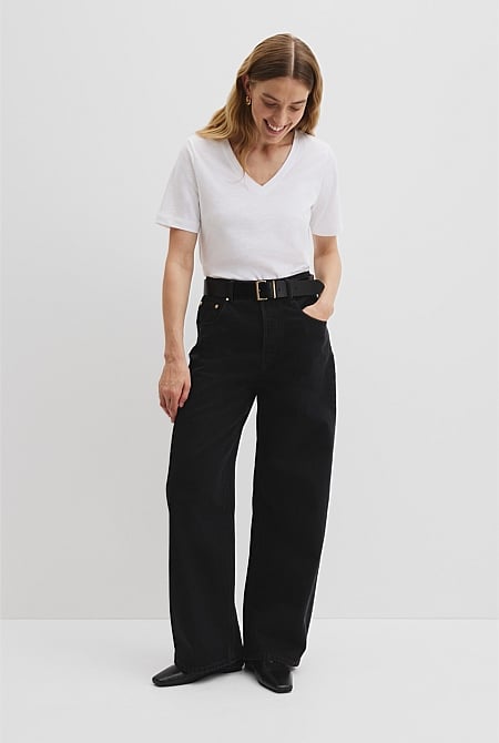 Australian Good Earth Cotton Short Sleeve V-Neck Neck T-Shirt