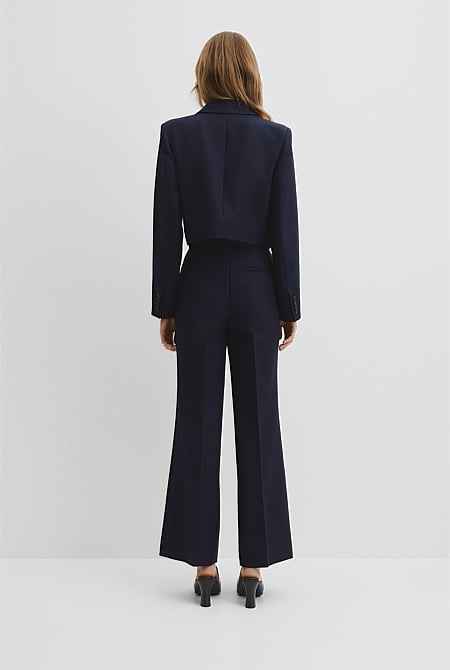 Cropped Lapel Blazer
