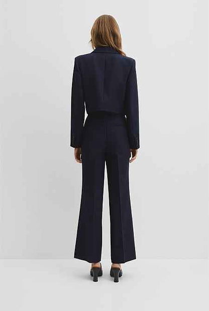Cropped Lapel Blazer