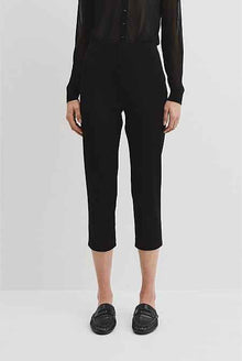 Capri Pant