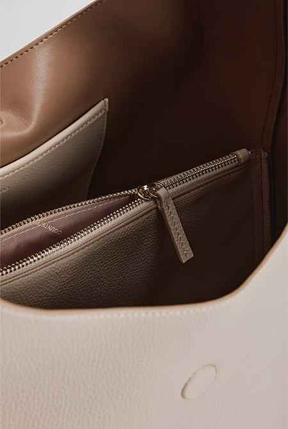 Country Road Essential Hobo Bag