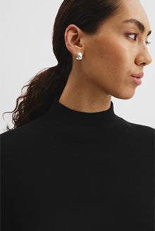 Short Sleeve Wool Silk Knit