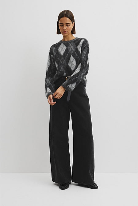 Argyle Crew Neck Knit