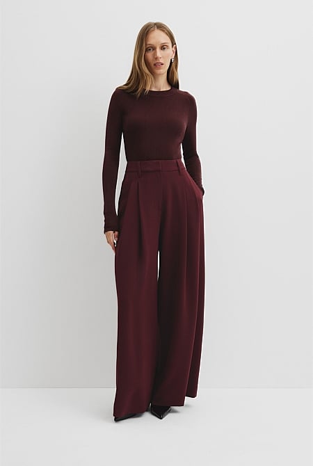 Soft Pleat Pant