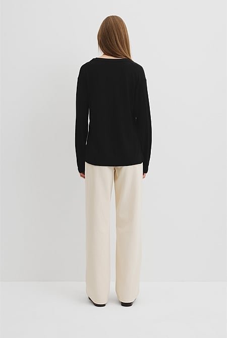 Lightweight Merino V-Neck Knit