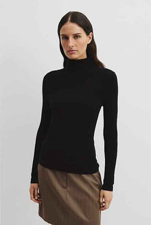 Wool Silk Roll Neck