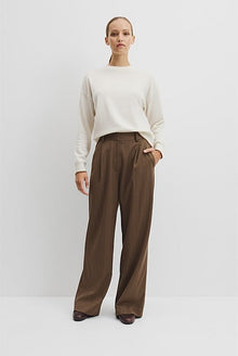Tipped Crew Neck Knit