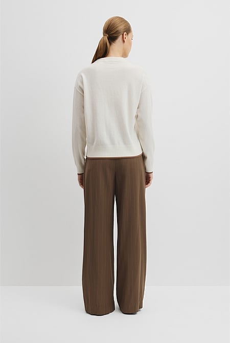 Tipped Crew Neck Knit