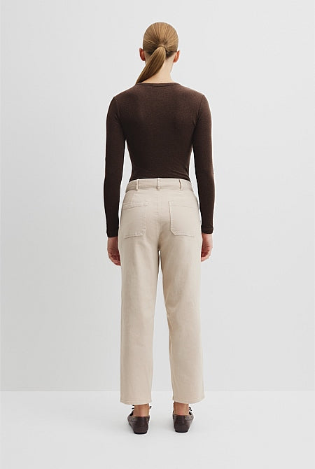 Crop Curve Jean