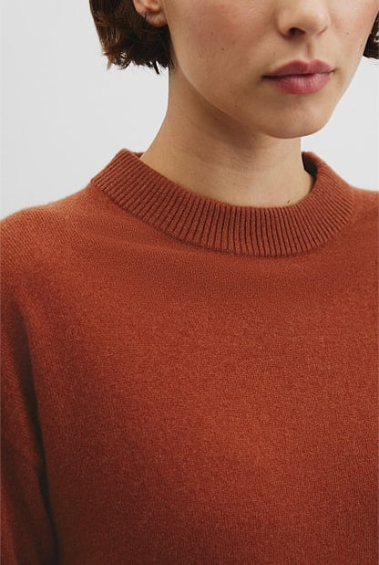 Tipped Crew Neck Knit
